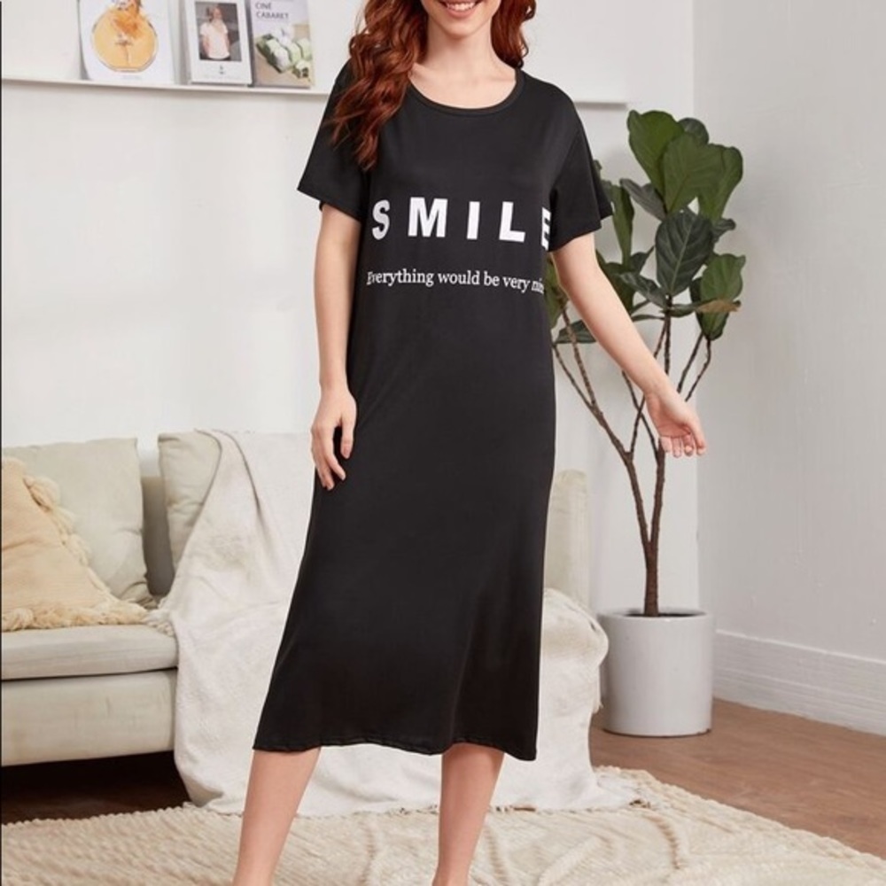 New Black Sleepshirt Nightgown Smile